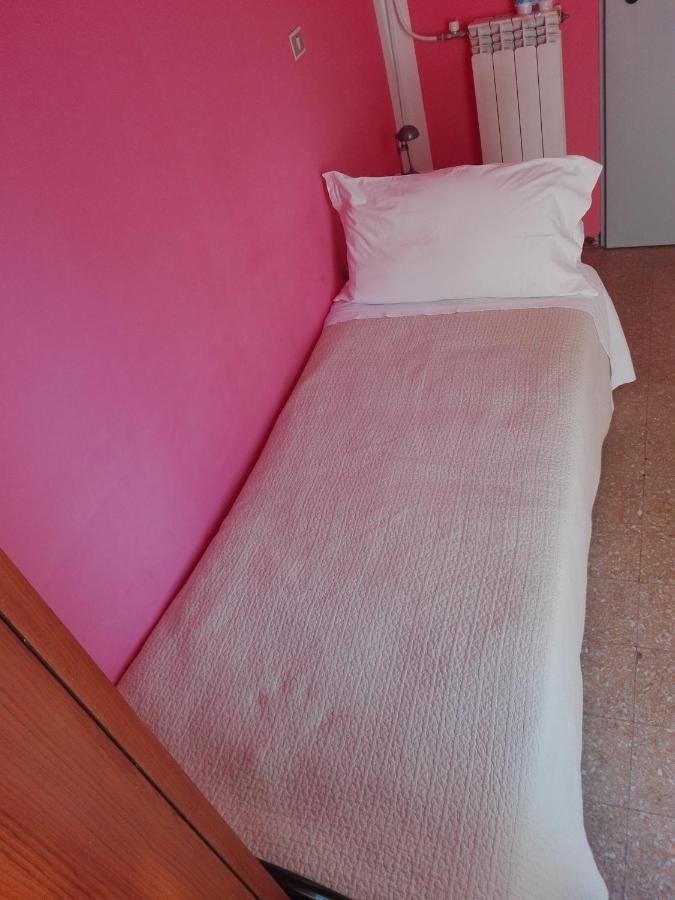 Hotel Villa Lorena Rimini Eksteriør billede