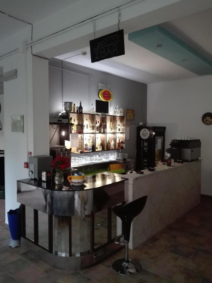 Hotel Villa Lorena Rimini Eksteriør billede