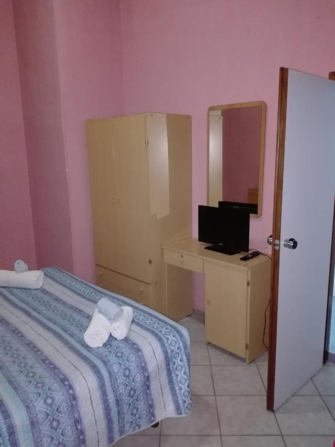 Hotel Villa Lorena Rimini Eksteriør billede