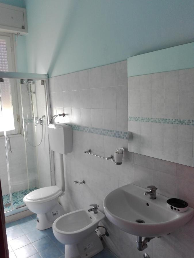 Hotel Villa Lorena Rimini Eksteriør billede