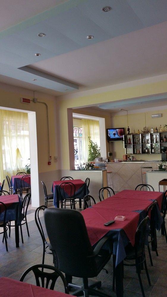 Hotel Villa Lorena Rimini Eksteriør billede