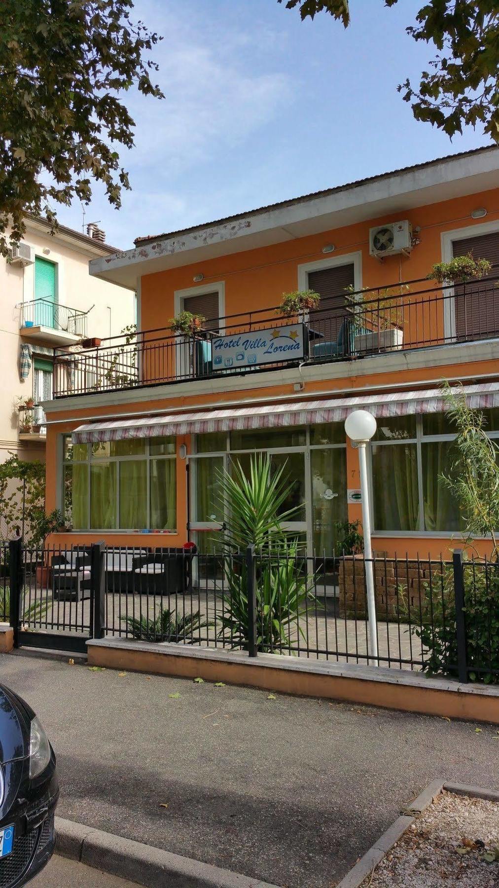 Hotel Villa Lorena Rimini Eksteriør billede